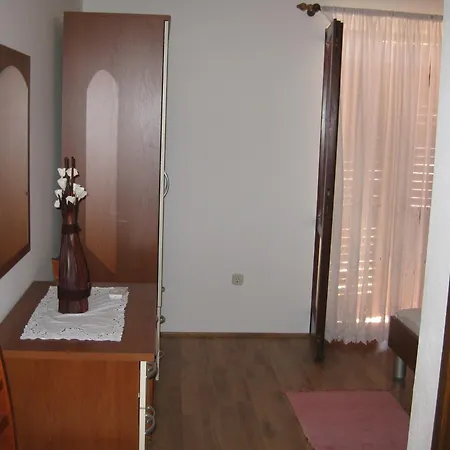 House Iliskovic هفار